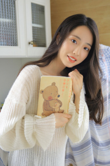 免费看美女内内视频的app